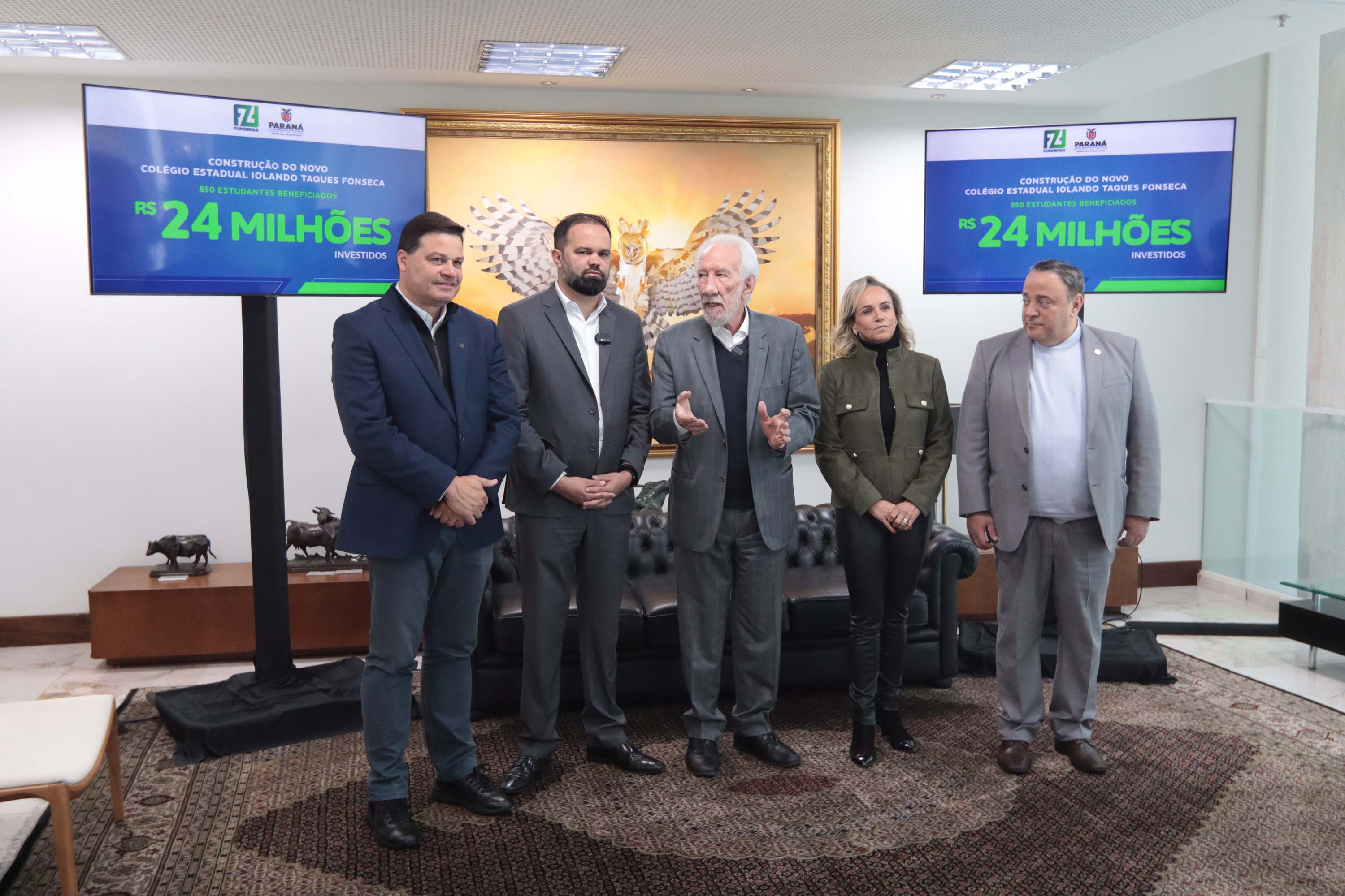 O governador em exercício Darci Piana e o secretario de Educação Roni Miranda, anunciam nesta terça-feira (02) a construção do novo Colégio Estadual Iolando Taques Fonseca