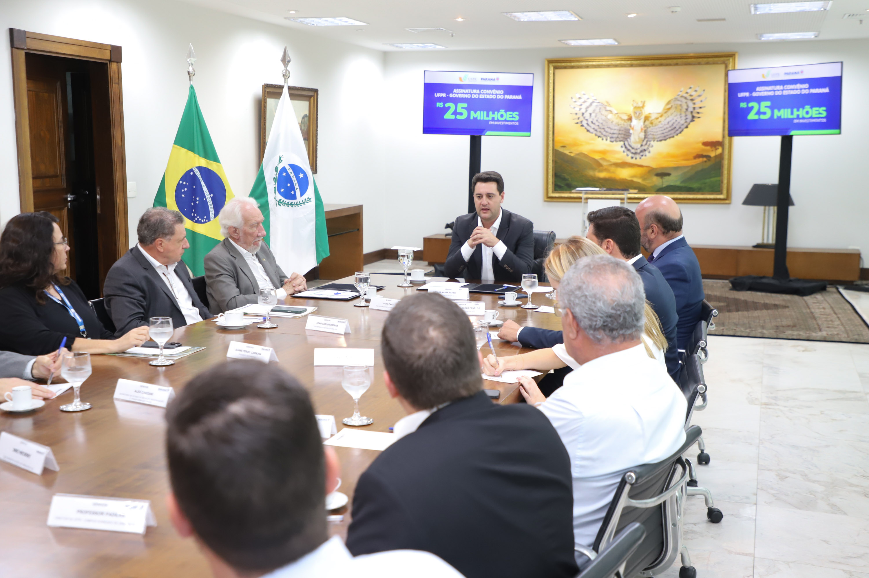 O governador Ratinho Junior assinou o convênio entre o Governo do Estado e a UFPR para construção da sede própria da instituição em Jandaia do Sul, no Vale do Ivaí.