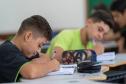 Sete salas antigas de madeiras do Colégio do Campo Percy Teixeira de Faria foram substituídas por estruturas do modelo de ecoconstrução, que emprega madeira e placas estruturais de reflorestamento. 