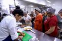 Preparação da merenda no Concurso Melhor Merenda Escolar do Paraná