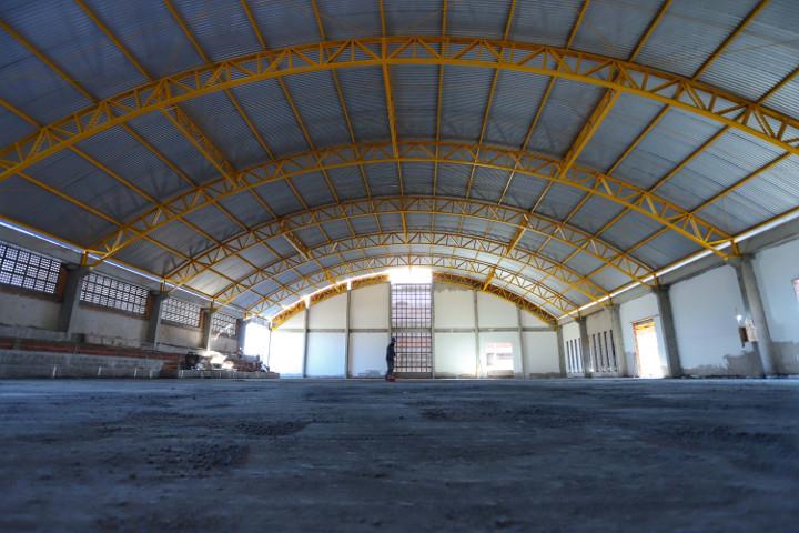 O Governo do Estado investe R$ 5,5 milhões na construção do Colégio Estadual Novo Horizonte, que funciona em dualidade com uma escola municipal desde 1999. A estrutura maior trará um espaço adequado para as práticas escolares, além de triplicar a capacidade de atendimento.