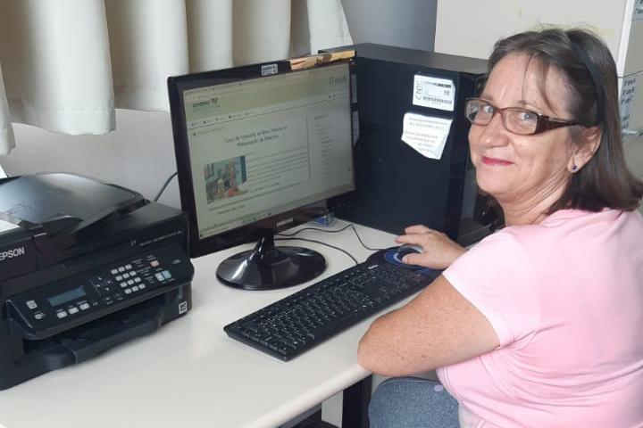 Terezinha Antônio, do Colégio Estadual Alberto de Carvalho, em Prudentópolis, Centro-Sul do Paraná.