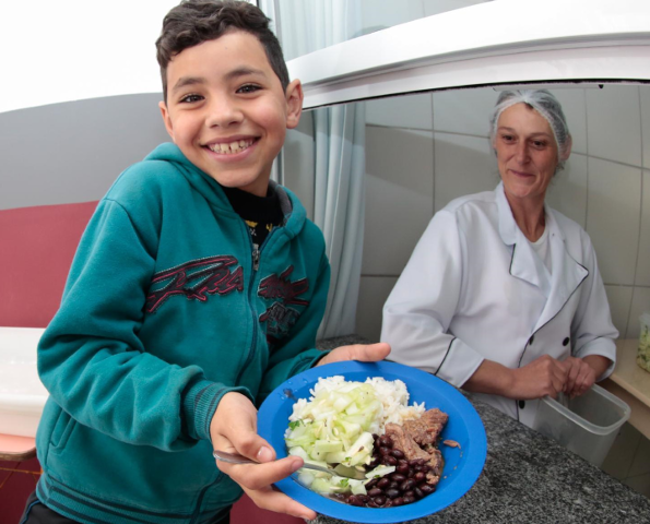 Os novos representantes do Conselho Estadual de Alimentação Escolar (Ceae) tomaram posse nessa quarta-feira (19) para um mandato de quatro anos (2021-2025).