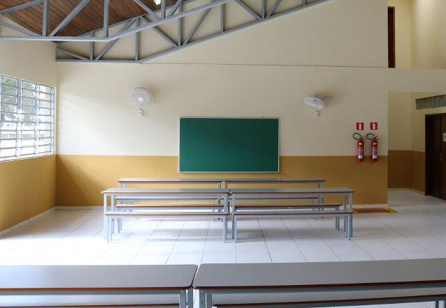 Governo repassou cerca de R$ 13,7 milhões para mais de 2,1 mil escolas estaduais. Valor refere à quarta cota normal de consumo e a segunda normal de serviço do programa.