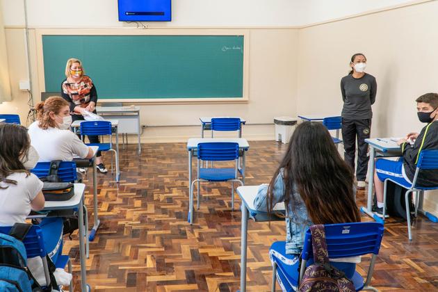 Retorno dos alunos para as aulas presenciais acontece nessa segunda dia 06/02