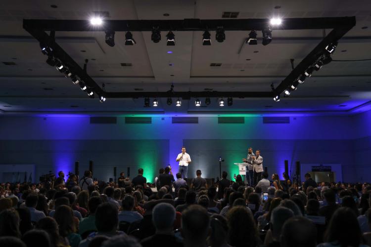 Governador anuncia mais R$ 100 milhões para reformas de escolas estaduais