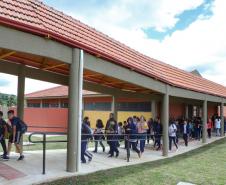 Em Campina Grande do Sul, 700 alunos iniciam o ano em nova escola