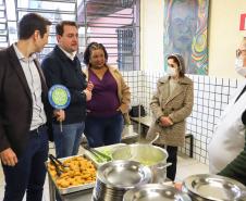 FOTO ALIMENTAÇÃO