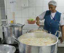 Alimentação escolar no Paraná tem aprovação superior a 84% entre pais e estudantes 