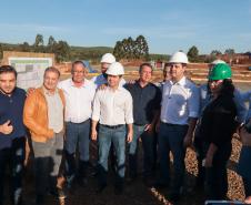 Estado investirá R$ 46,8 milhões em Sengés para pavimentação e construção de escola