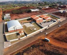 Com investimento de R$ 10 milhões, governador inaugura colégio em Mauá da Serra