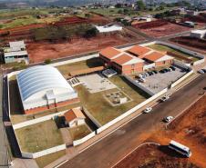 Com investimento de R$ 10 milhões, governador inaugura colégio em Mauá da Serra