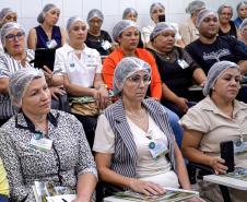Preparação da merenda no Concurso Melhor Merenda Escolar do Paraná