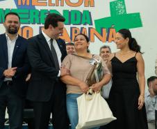 O Governo do Paraná premia as vencedoras do Concurso "A Melhor Merenda do Paraná".