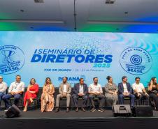 Estado anuncia 32 mil chromebooks para a rede e conectividade para 150 escolas