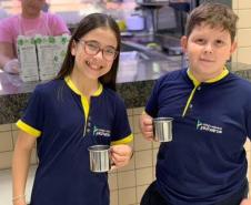 Governo do Paraná inclui água de coco no cardápio da alimentação escolar
