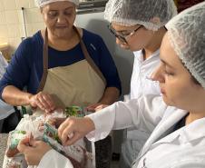 Polpas de frutas nativas enriquecem a merenda nas escolas estaduais do Paraná