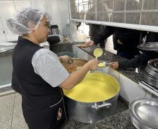 Do curso à prática: merendeiras do Paraná levam novas técnicas e receitas para as escolas