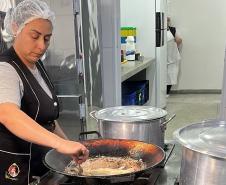 Do curso à prática: merendeiras do Paraná levam novas técnicas e receitas para as escolas