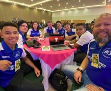 Alunos apresentam ao Fundepar projeto de IA para reduzir desperdício na alimentação escolar