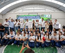 Centro de Educação Profissional Agrícola de Colorado entregue