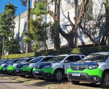 Entrega de SUV para fiscais de obras