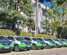 Entrega de SUV para fiscais de obras