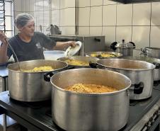 Capacitação 7,9 mil profissionais