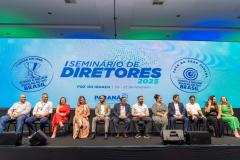 Estado anuncia 32 mil chromebooks para a rede e conectividade para 150 escolas