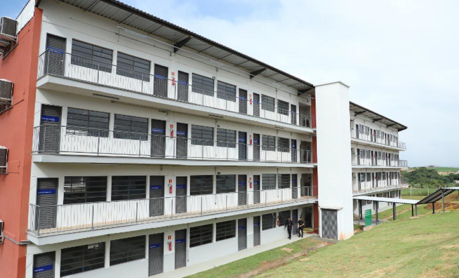 Paraná abre primeira escola técnica de operação florestal do Brasil