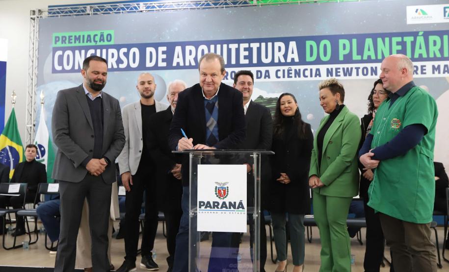 O governador Carlos Massa Ratinho Junior participa nesta segunda-feira (26) do anúncio do vencedor do concurso nacional para seleção do projeto do planetário do Parque da Ciência Newton Freire Maia, em Pinhais