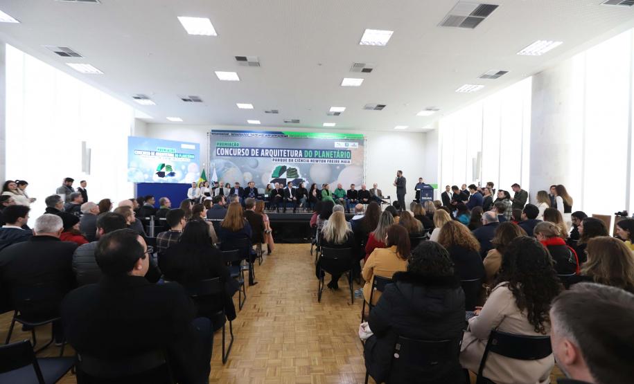 O governador Carlos Massa Ratinho Junior participa nesta segunda-feira (26) do anúncio do vencedor do concurso nacional para seleção do projeto do planetário do Parque da Ciência Newton Freire Maia, em Pinhais