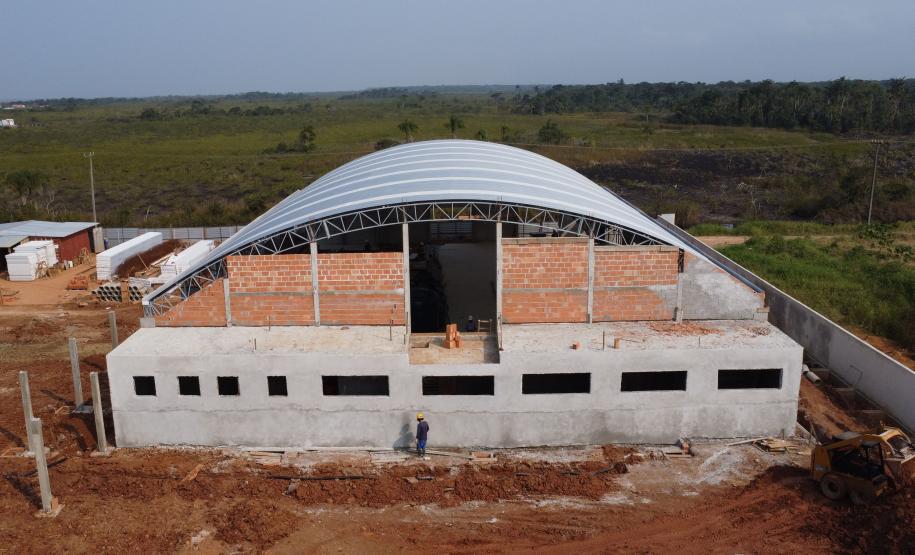 Novo prédio da escola Deputado Aníbal Khury em Guaratuba tem 65% das obras executadas
