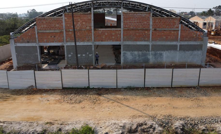 Novo prédio da escola Deputado Aníbal Khury em Guaratuba tem 65% das obras executadas