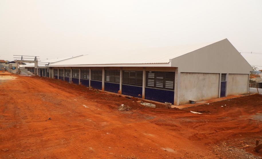 Governador vistoria obra da nova escola estadual de Cascavel, no Jardim Riviera