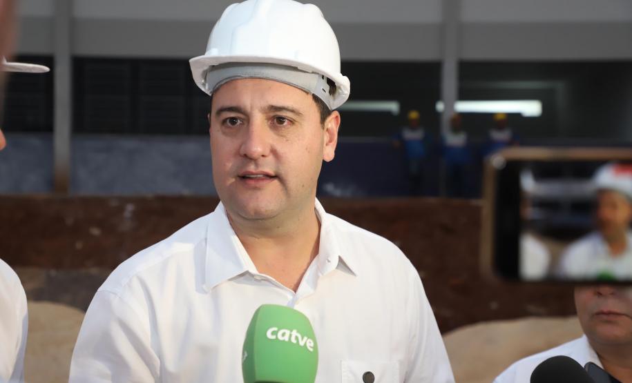 Governador vistoria obra da nova escola estadual de Cascavel, no Jardim Riviera