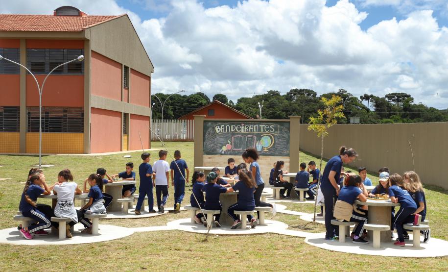 Melhor educação do Brasil: formação e estrutura transformam o ensino no Paraná