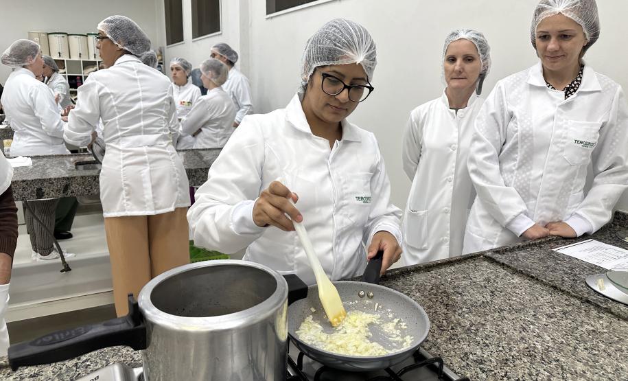 Alimentação balanceada: Estado contrata mais 70 nutricionistas para atuar nas escolas