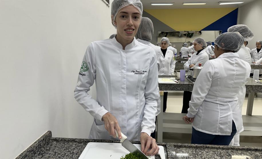 Alimentação balanceada: Estado contrata mais 70 nutricionistas para atuar nas escolas