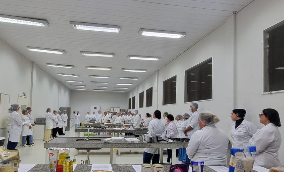 Alimentação balanceada: Estado contrata mais 70 nutricionistas para atuar nas escolas