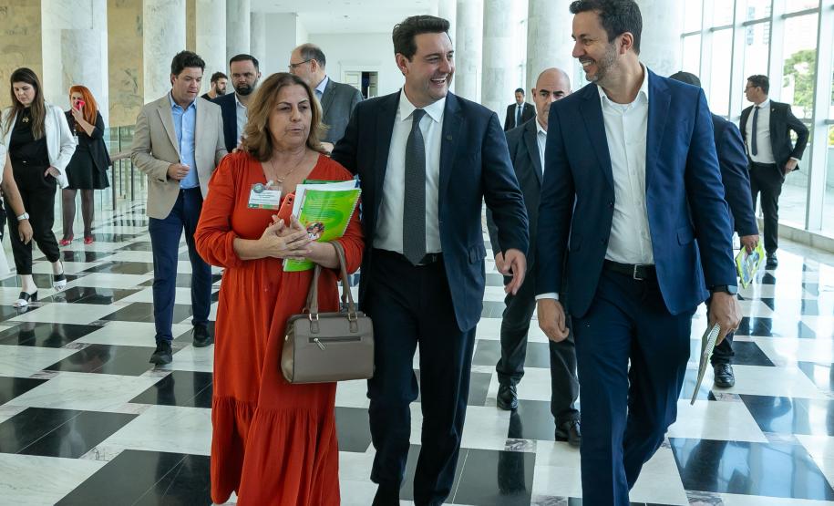 Anúncio das vencedoras do concurso Melhor Merenda do Paraná