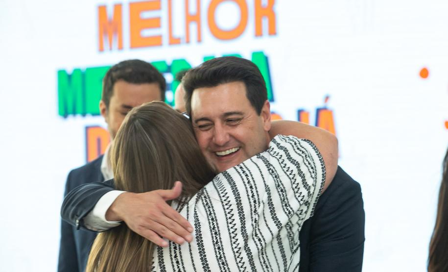 Anúncio das vencedoras do concurso Melhor Merenda do Paraná