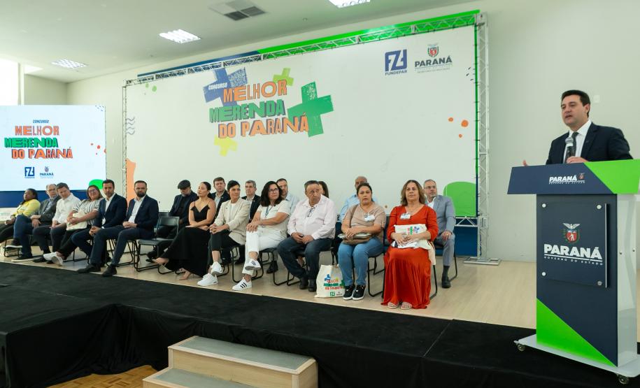 Anúncio das vencedoras do concurso Melhor Merenda do Paraná