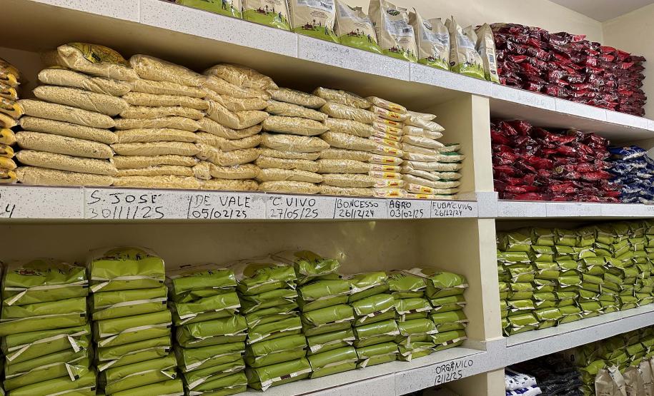 4,3 mil toneladas de alimentos: Governo entrega última remessa da merenda para as escolas