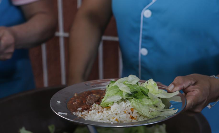 Jurada do concurso da Melhor Merenda é eleita uma das melhores chefs do mundo
