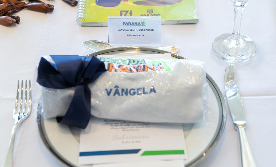 O Governo do Paraná premia as vencedoras do Concurso "A Melhor Merenda do Paraná".