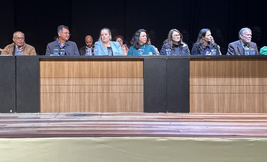 Eliane Carmona e Noemi Grünhagen representaram o Fundepar