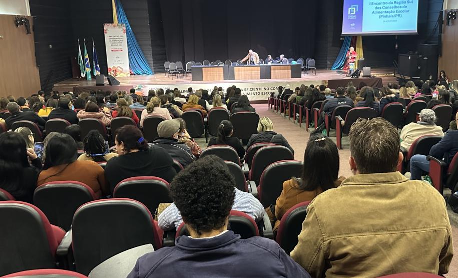 I Encontro dos Conselhos de Alimentação Escolar da Região Sul aconteceu em Pinhais