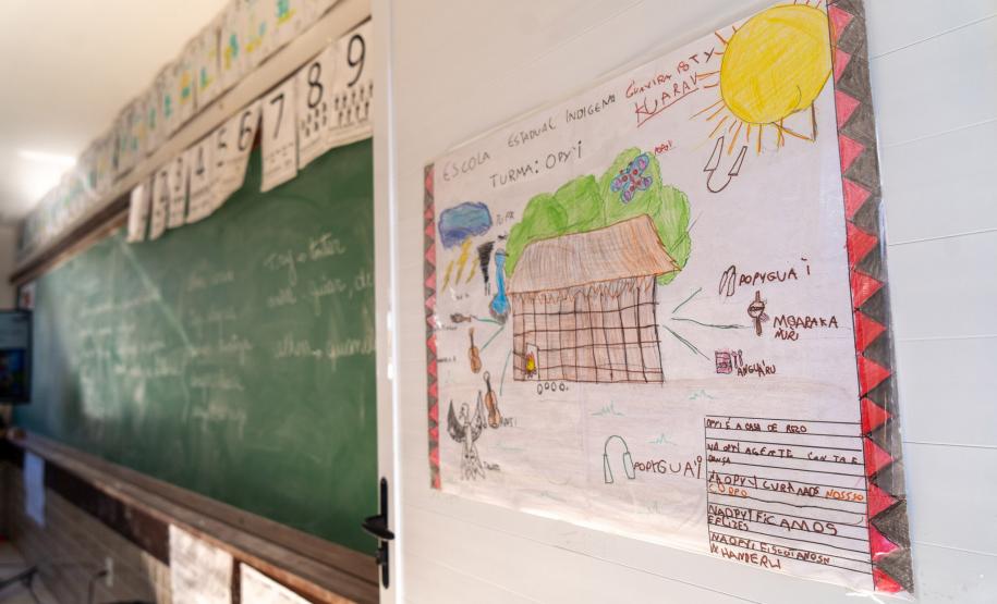 Com novas salas e tecnologia, escola indígena de Pontal do Paraná avança na qualidade da educação