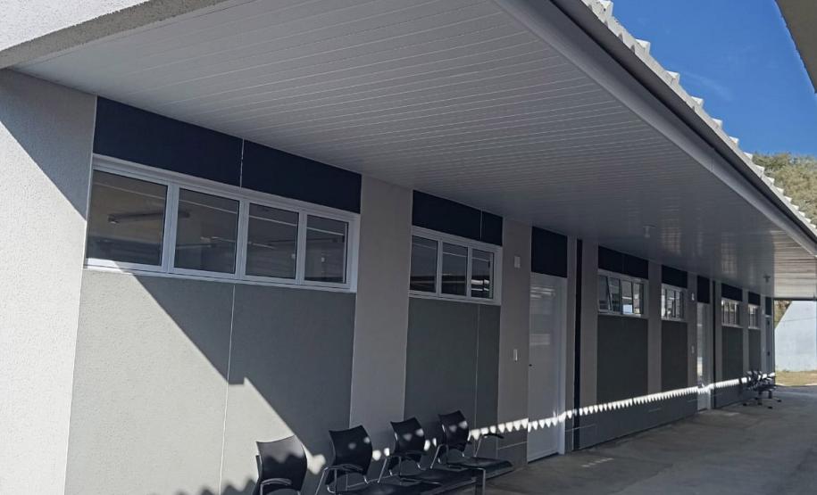 Substituição de salas de madeira